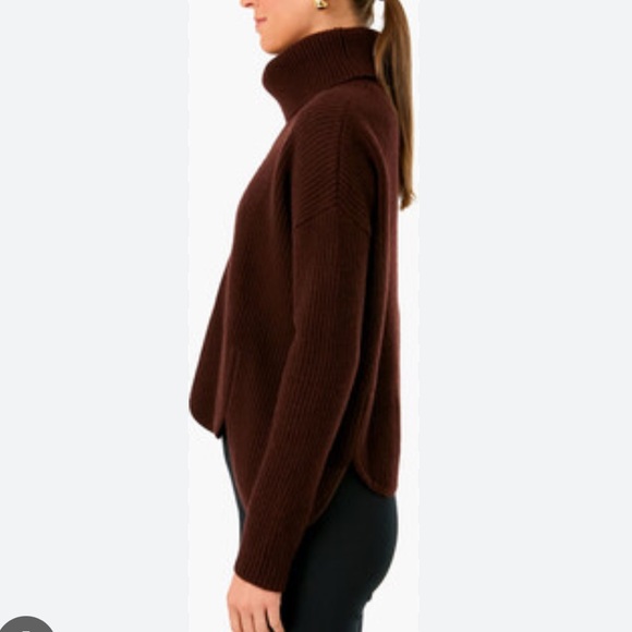 Chloe Kristyn Anna Scallop Sweater Burgundy Cashmere Wool Sweater Size Large - Picture 3 of 8